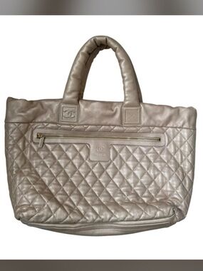 CHANEL Quilted Metallic Gold XXL Leather Tote